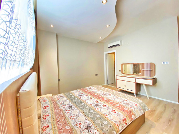 Меблированная четырехкомнатная квартира в районе Махмутлар, 150м - Ракурс 9