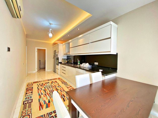 Меблированная четырехкомнатная квартира в районе Махмутлар, 150м - Ракурс 21