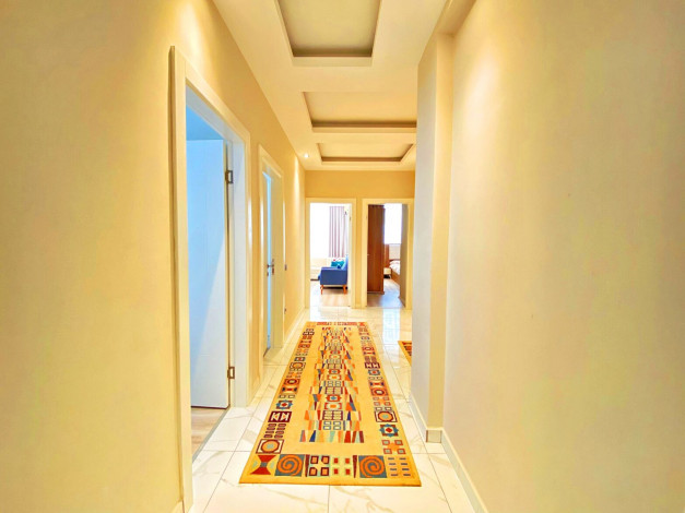 Меблированная четырехкомнатная квартира в районе Махмутлар, 150м - Ракурс 22