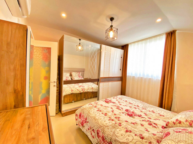 Меблированный дуплекс 5+1 с дизайнерским ремонтом в 100м от Средиземного моря в районе Кестель, 250м - Ракурс 12