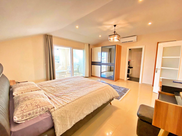 Меблированный дуплекс 5+1 с дизайнерским ремонтом в 100м от Средиземного моря в районе Кестель, 250м - Ракурс 14