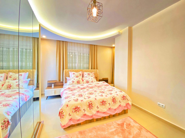 Меблированный дуплекс 5+1 с дизайнерским ремонтом в 100м от Средиземного моря в районе Кестель, 250м - Ракурс 20