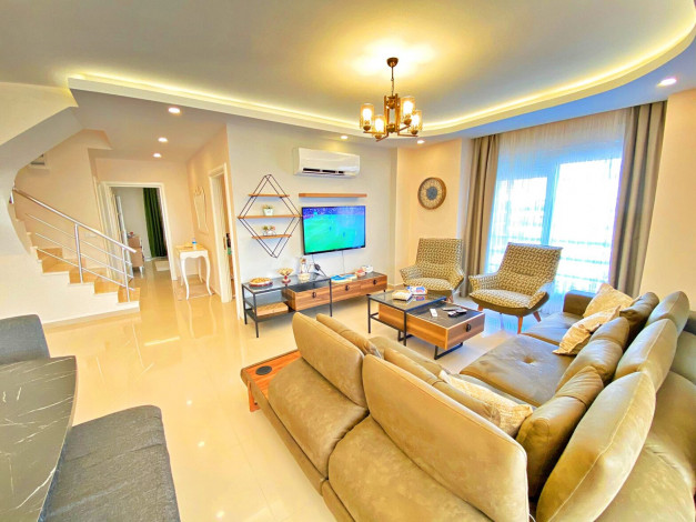 Меблированный дуплекс 5+1 с дизайнерским ремонтом в 100м от Средиземного моря в районе Кестель, 250м - Ракурс 24