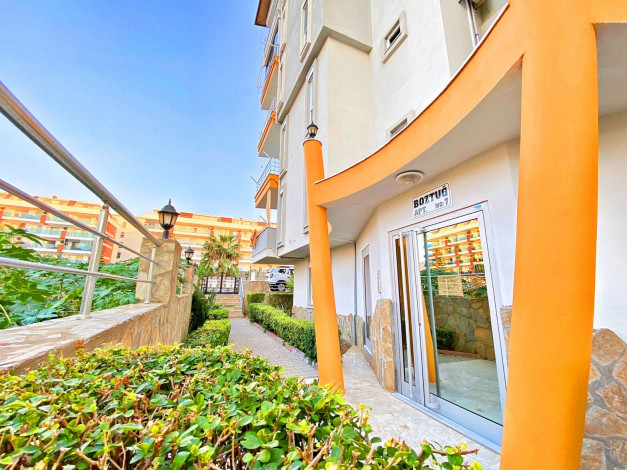 Меблированный дуплекс 5+1 с дизайнерским ремонтом в 100м от Средиземного моря в районе Кестель, 250м - Ракурс 32