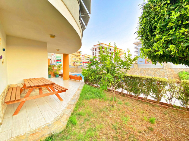 Меблированный дуплекс 5+1 с дизайнерским ремонтом в 100м от Средиземного моря в районе Кестель, 250м - Ракурс 33