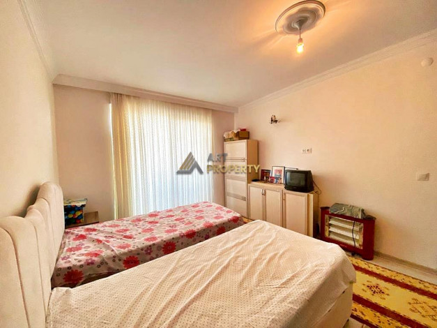 Дуплекс 4+1 с видом на море и горы в районе Оба, 200 м2 - Ракурс 33