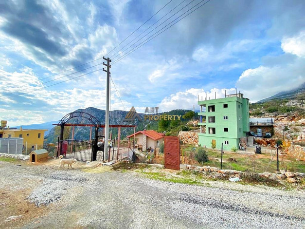 Отдельностоящий трехэтажный дом в Аланье с садом и видом на море и горы, 922 м2 - Ракурс 2