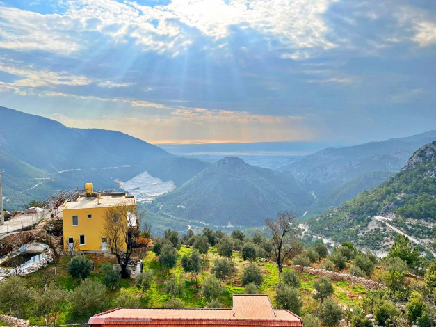 Отдельностоящий трехэтажный дом в Аланье с садом и видом на море и горы, 922 м2 - Ракурс 33