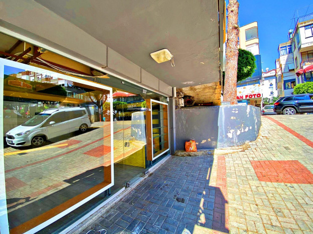 В центре Аланьи небольшое коммерческое помещение, 30м2 - Ракурс 2