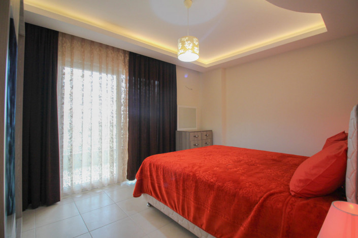 Квартира 1+1 с мебелью в центральной части района Махмутлар, 70 м2 - Ракурс 5