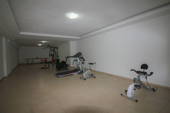 Квартира 1+1 с мебелью в центральной части района Махмутлар, 70 м2 - Ракурс 22