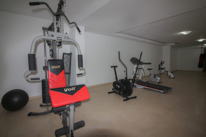 Квартира 1+1 с мебелью в центральной части района Махмутлар, 70 м2 - Ракурс 23