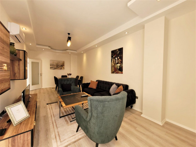 Трехкомнатная меблированная квартира в  Махмутлар, 115м - Ракурс 4