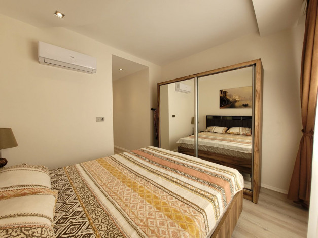 Трехкомнатная меблированная квартира в  Махмутлар, 115м - Ракурс 17