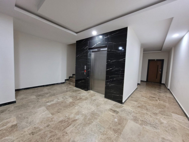 Трехкомнатная квартира в комплексе с хорошей инфраструктурой в Махмутлар, 115 м2 - Ракурс 17