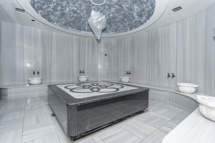 Квартира 2+1 с люкс мебелью и шикарным видом на море в комплексе на первой линии, Каргыджак, 109 м2 - Ракурс 45