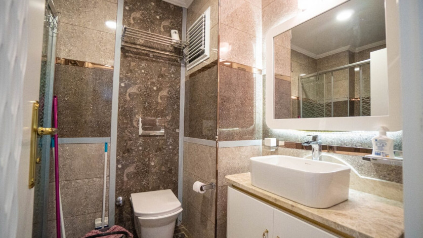 Квартира 2+1 с красивым видом на море в Махмутларе, 125 м2 - Ракурс 2