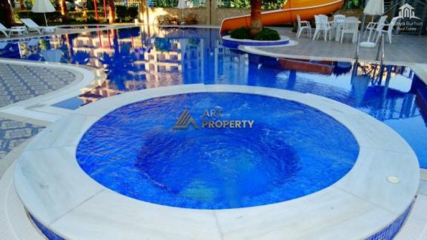 Квартира 2+1 с красивым видом на море в Махмутларе, 125 м2 - Ракурс 17