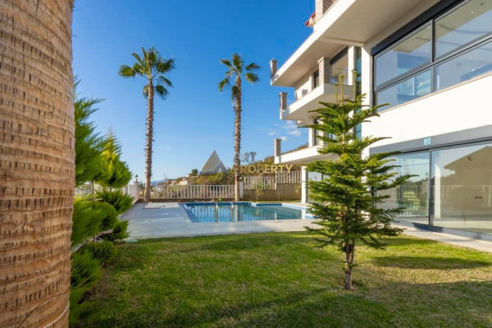 Шикарные новые виллы планировок 5+1 и 7+1 в новом комплексе в Каргыджаке, 450 – 600 м2 - Ракурс 20