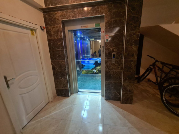 Четырехкомнатная меблированная квартира с отдельной кухней в Махмутлар, 145м2 - Ракурс 17