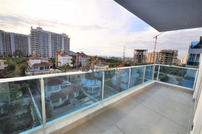 Двухуровневая квартира 2+1 в новостройке в тихом месте Махмутлара, 100 м2 - Ракурс 7