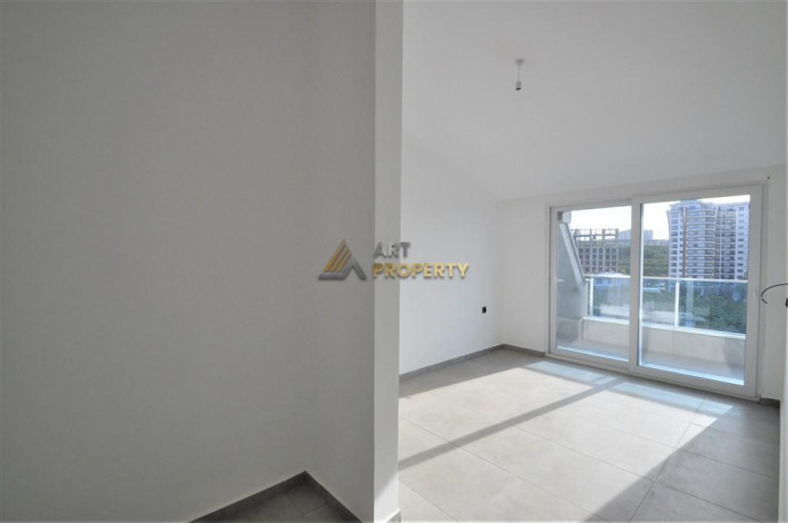 Двухуровневая квартира 2+1 в новостройке в тихом месте Махмутлара, 100 м2 - Ракурс 16