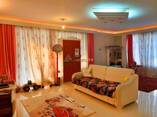 Большая квартира с отдельной кухней в Джикджили, 220м. - Ракурс 22