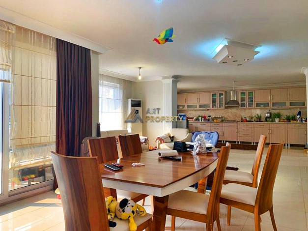 Большая квартира с отдельной кухней в Джикджили, 220м. - Ракурс 25