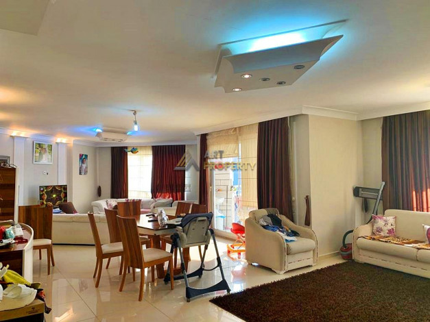 Большая квартира с отдельной кухней в Джикджили, 220м. - Ракурс 31