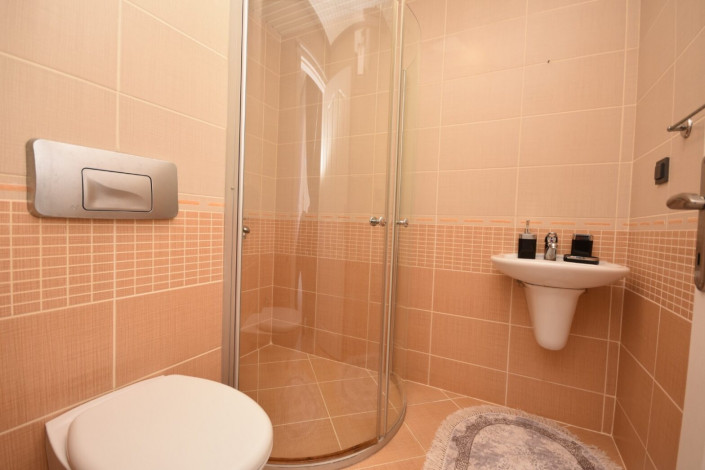 Шикарная трехкомнатная квартира на первой берегой линии, Махмутлар 140м - Ракурс 15