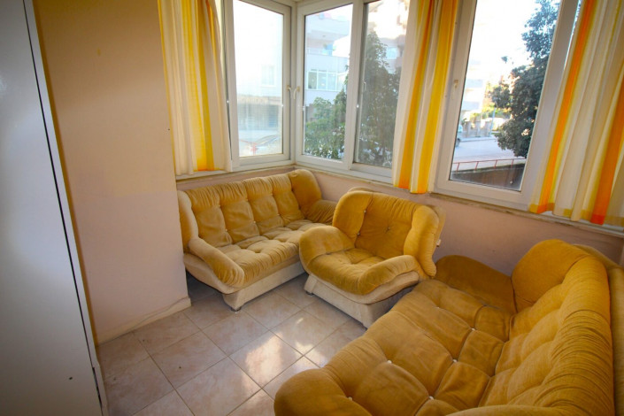 Просторная меблированная трехкомнатная квартира в пешей доступности от моря в районе Махмутлар, 110 м2 - Ракурс 4