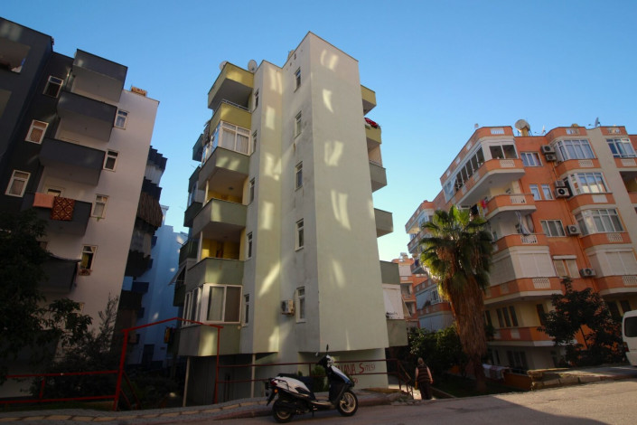 Просторная меблированная трехкомнатная квартира в пешей доступности от моря в районе Махмутлар, 110 м2 - Ракурс 14