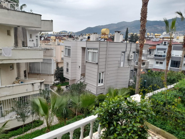 Трехкомнатная квартира с мебелью в районе крепости Алании, 80 м2 - Ракурс 4