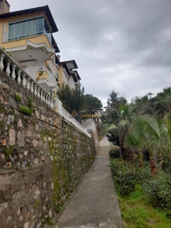 Трехкомнатная квартира с мебелью в районе крепости Алании, 80 м2 - Ракурс 7