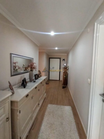 Трехкомнатная квартира с видом на сад в районе Оба, 120м - Ракурс 3