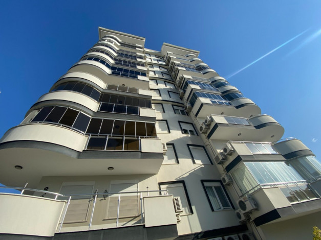 Меблированная трехкомнатная квартира рядом с ТЦ в районе Джикджили, 100 м2 - Ракурс 25