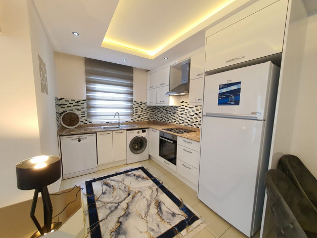 Квартира 2+1 в 200 метрах от моря с новой мебелью в Обе, 110 м2 - Ракурс 18