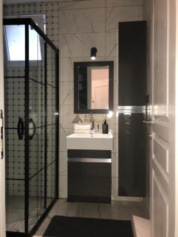 Квартира 1+1 с новым ремонтом в центре Алании, 70 м2 - Ракурс 10