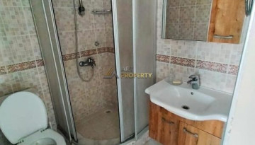 Квартира 1+1 с новым ремонтом в центральной части Алании, 70 м2 - Ракурс 3