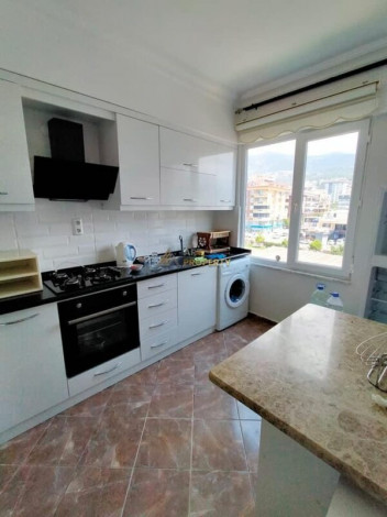 Квартира 1+1 с новым ремонтом в центральной части Алании, 70 м2 - Ракурс 7