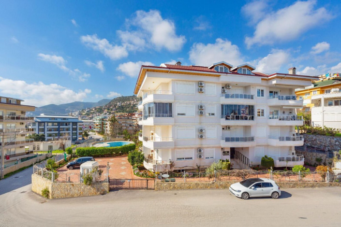 Просторная двухкомнатная квартира в центре Аланьи, 90 м2 - Ракурс 20