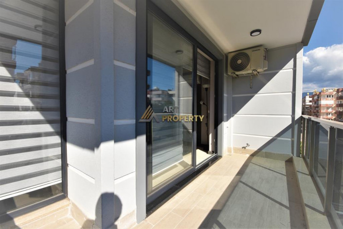 Двухкомнатная квартира в новостройке с мебелью в центре Алании, 60 м2 - Ракурс 8