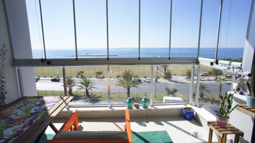 Светлый просторный пентхаус 3+1 с шикарным видом на море в районе Кестель, 240 м2 - Ракурс 19