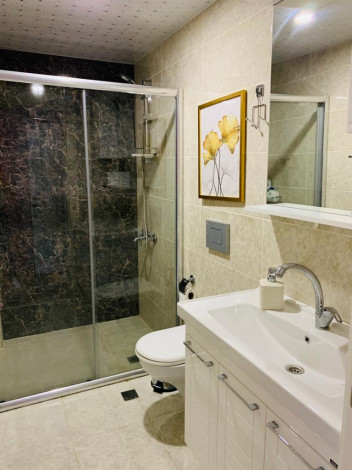 Двухуровневый пентхаус 4+1 с видом на море и горы, 215 м2 - Ракурс 21