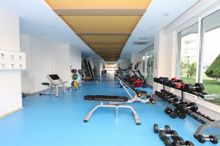 Просторная квартира 3+1 с видом на море на первой линии района Тосмур, 160 м2 - Ракурс 19