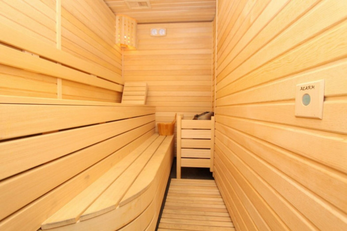 Просторная квартира 3+1 с видом на море на первой линии района Тосмур, 160 м2 - Ракурс 26