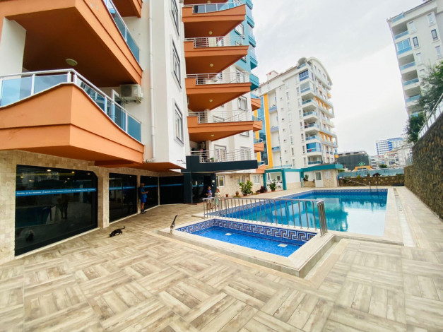 Меблированная квартира 2+1 вблизи моря в районе Тосмур, 110 м2 - Ракурс 2