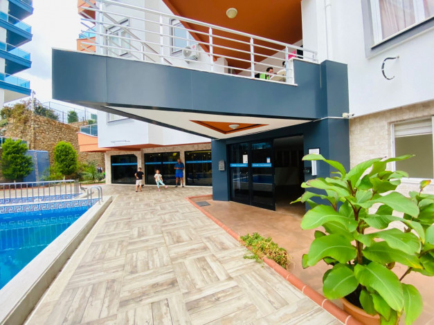 Меблированная квартира 2+1 вблизи моря в районе Тосмур, 110 м2 - Ракурс 5