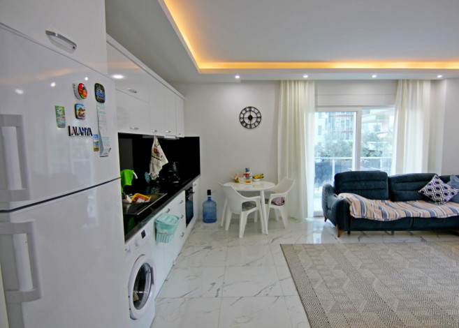 Двухкомнатная квартира 1+1 в комплексе с инфраструктурой в Махмутлар, 65 м2 - Ракурс 15