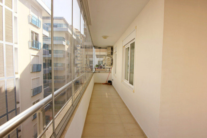 Двухкомнатная квартира в центре района Махмутлар, 70 м2 - Ракурс 15